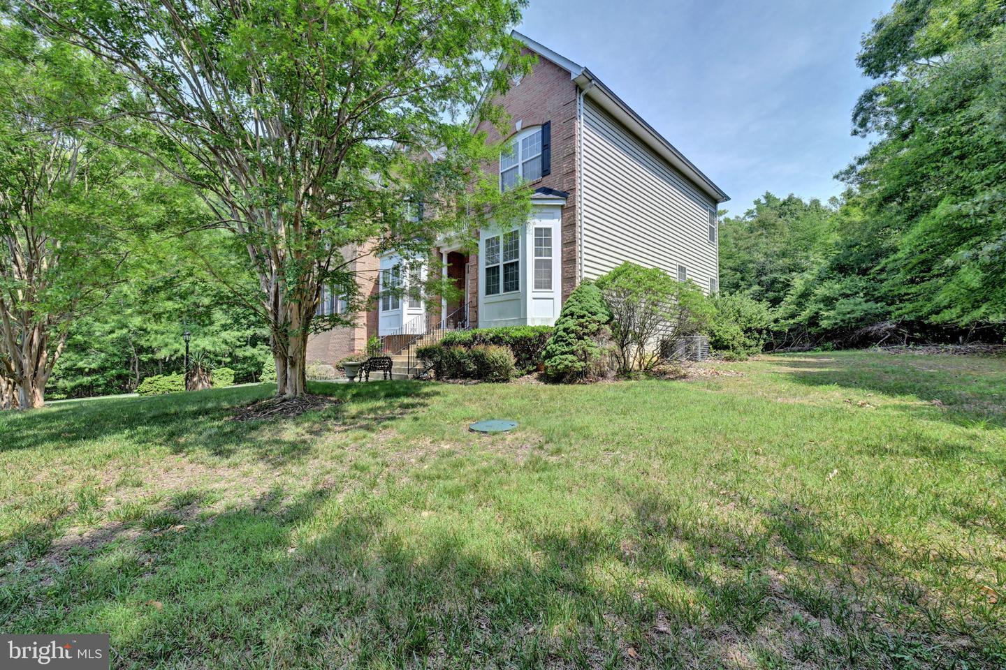 7980 Norwich Ct Property Photo 2