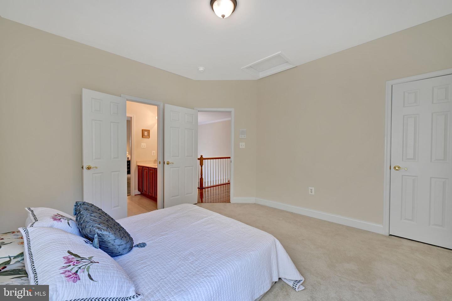 7980 Norwich Ct Property Photo 22