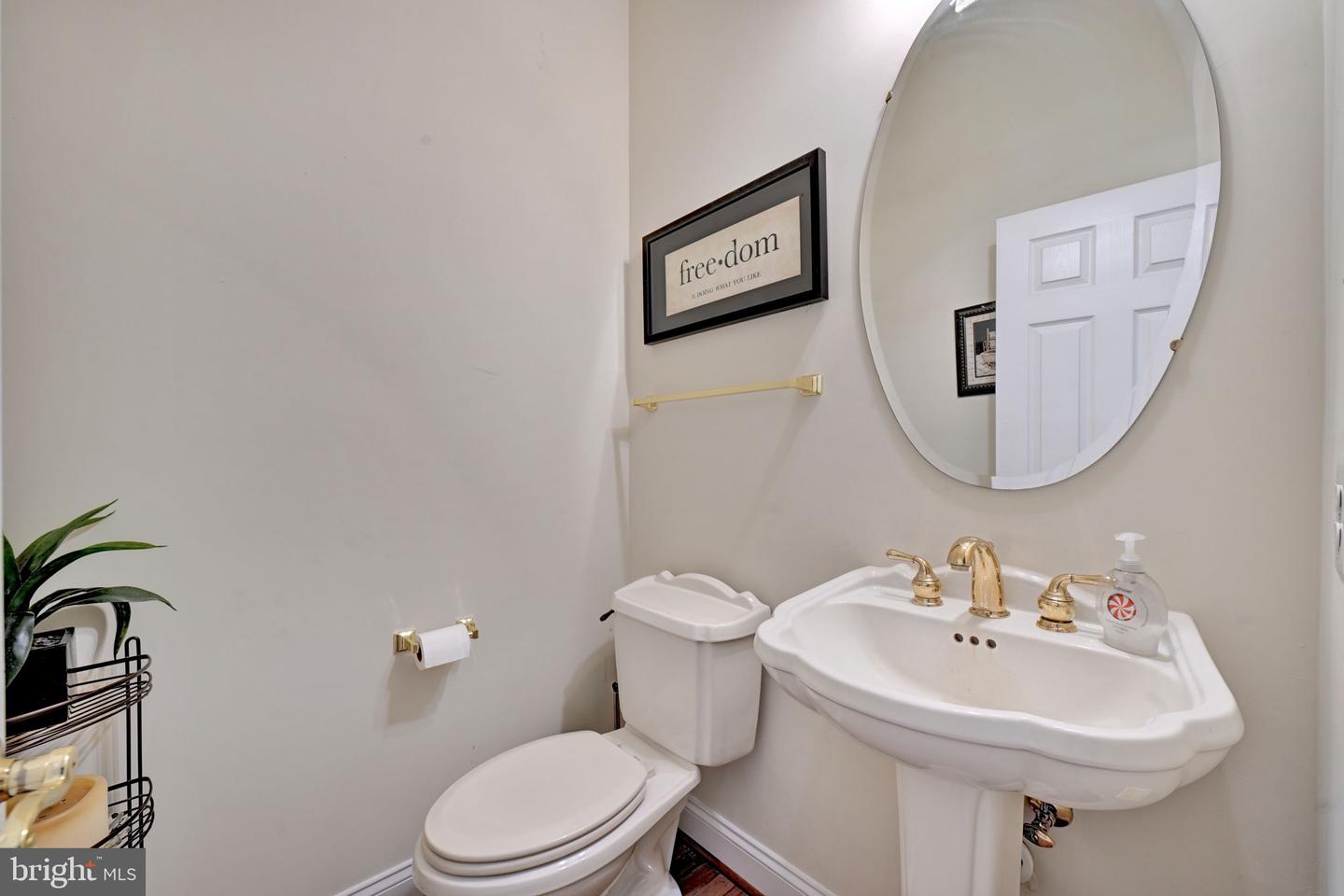 7980 Norwich Ct Property Photo 35