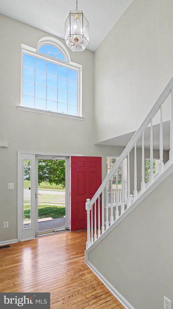 101 Powhatan Ct Property Photo 6