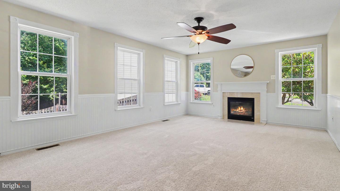 101 Powhatan Ct Property Photo 23