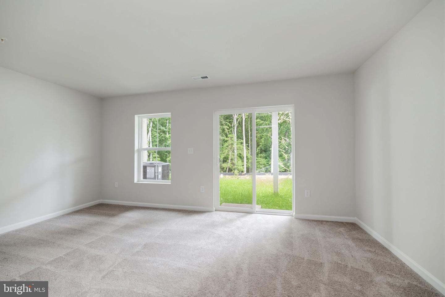 5616 Ludlow Pl Property Photo 6