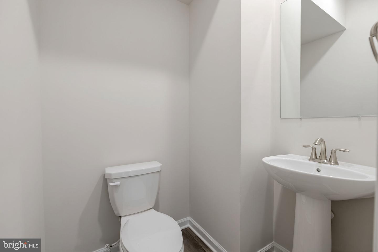 5616 Ludlow Pl Property Photo 29