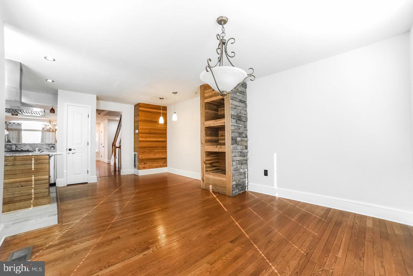3100 Esser Pl Property Photo 16