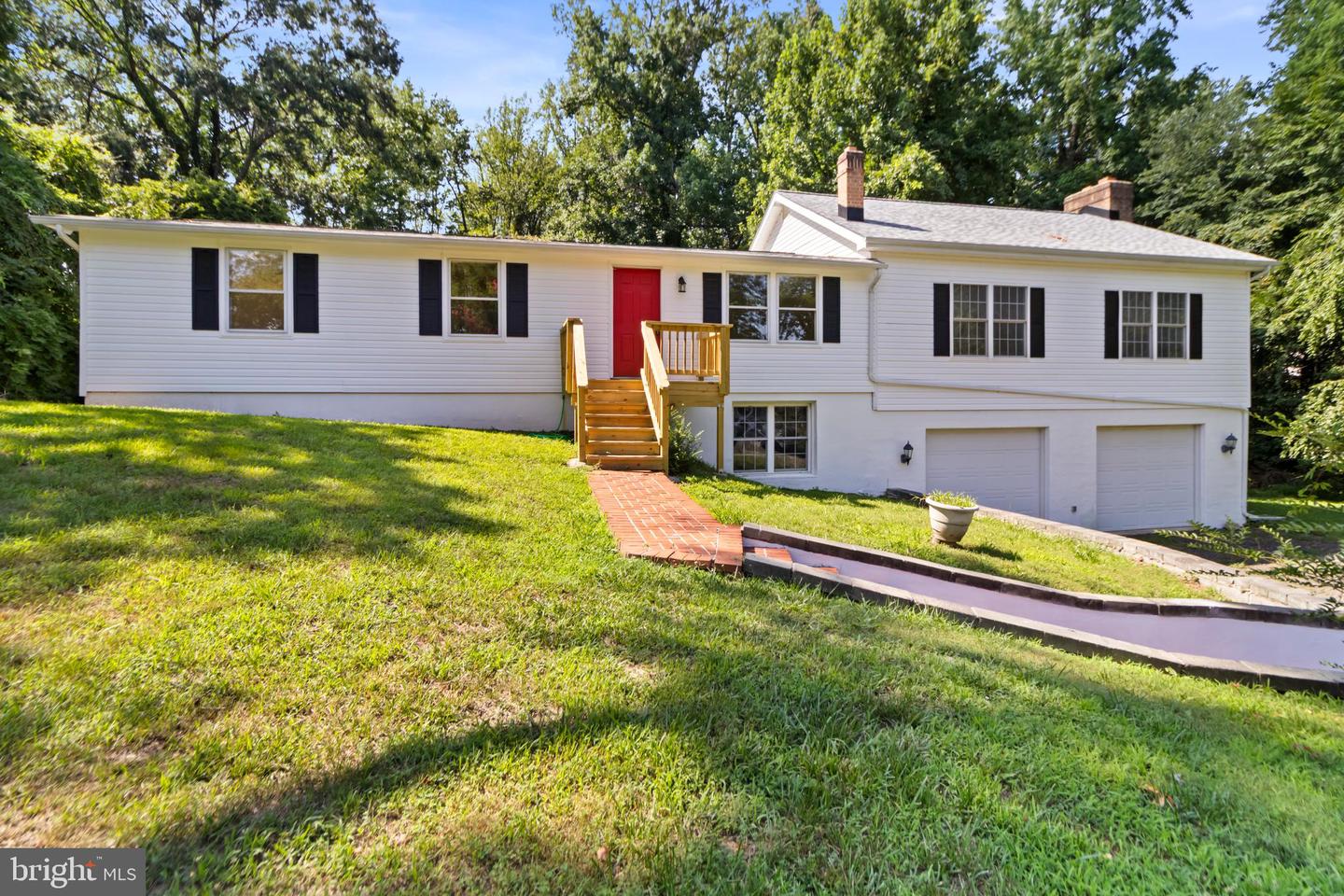 2822 N Matthews Rd Property Photo 1