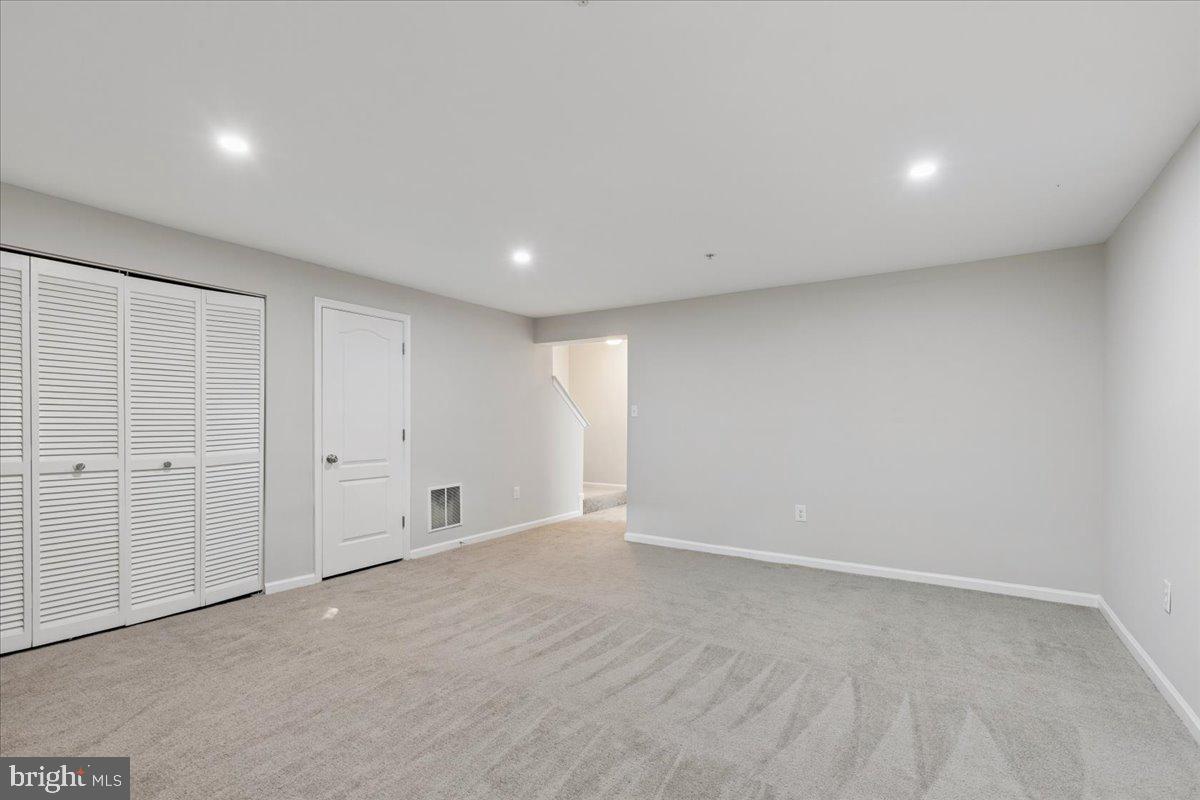 2577 Bolinbrook Ct Property Photo 28