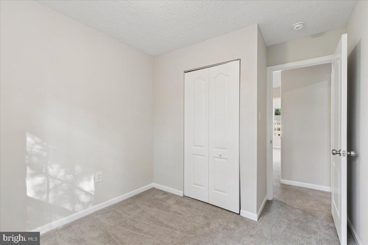 2577 Bolinbrook Ct Property Photo 33