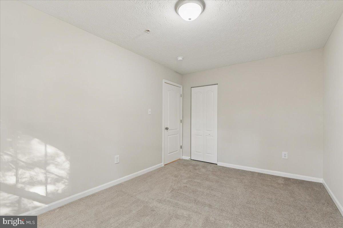 2577 Bolinbrook Ct Property Photo 36