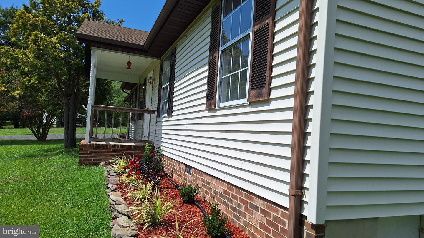 7108 Glen Albin Rd Property Photo 20