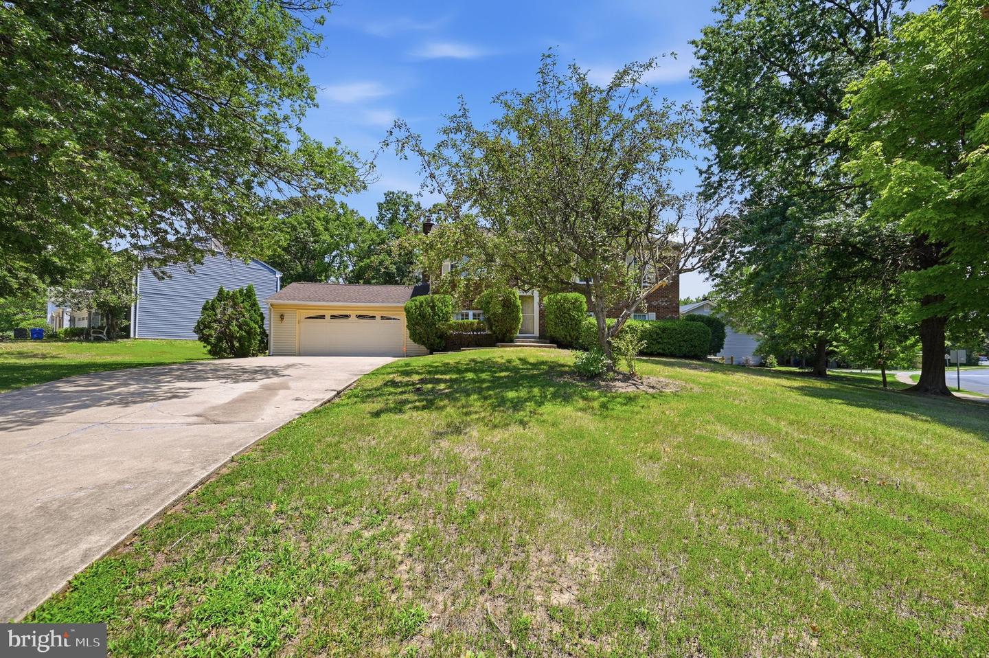 2302 Imperial Ct Property Photo 3