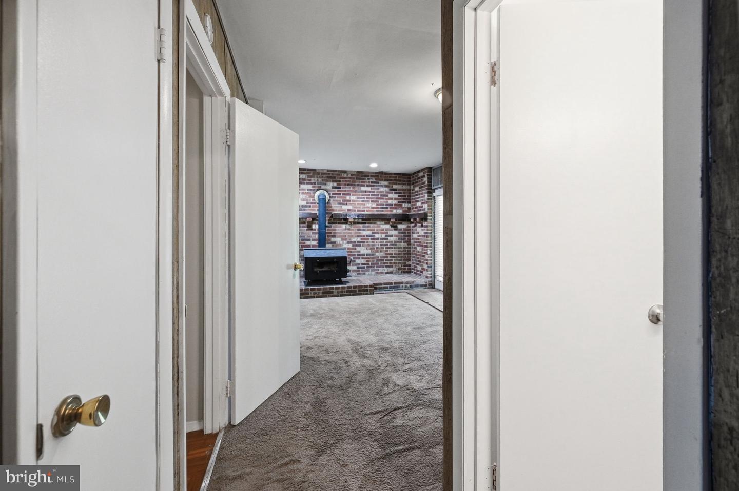 2302 Imperial Ct Property Photo 38