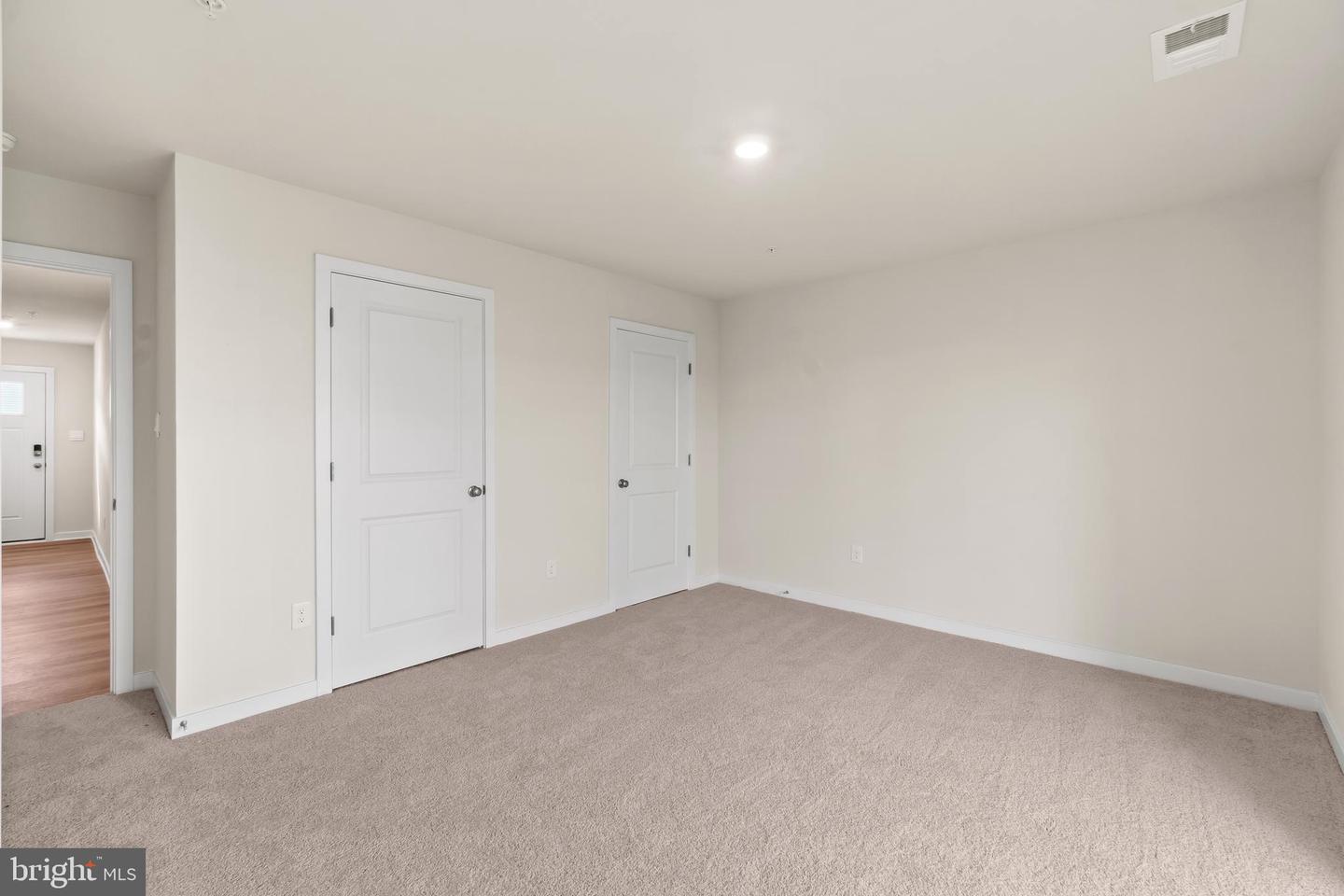 170 Soft Rush Ln Property Photo 6