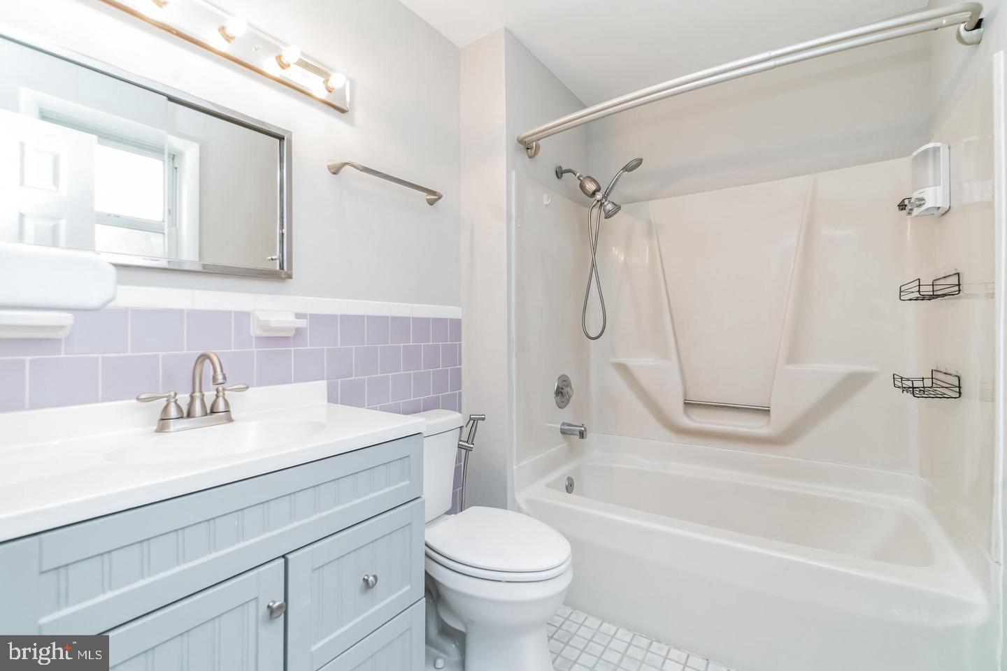 5 Maple St Property Photo 10