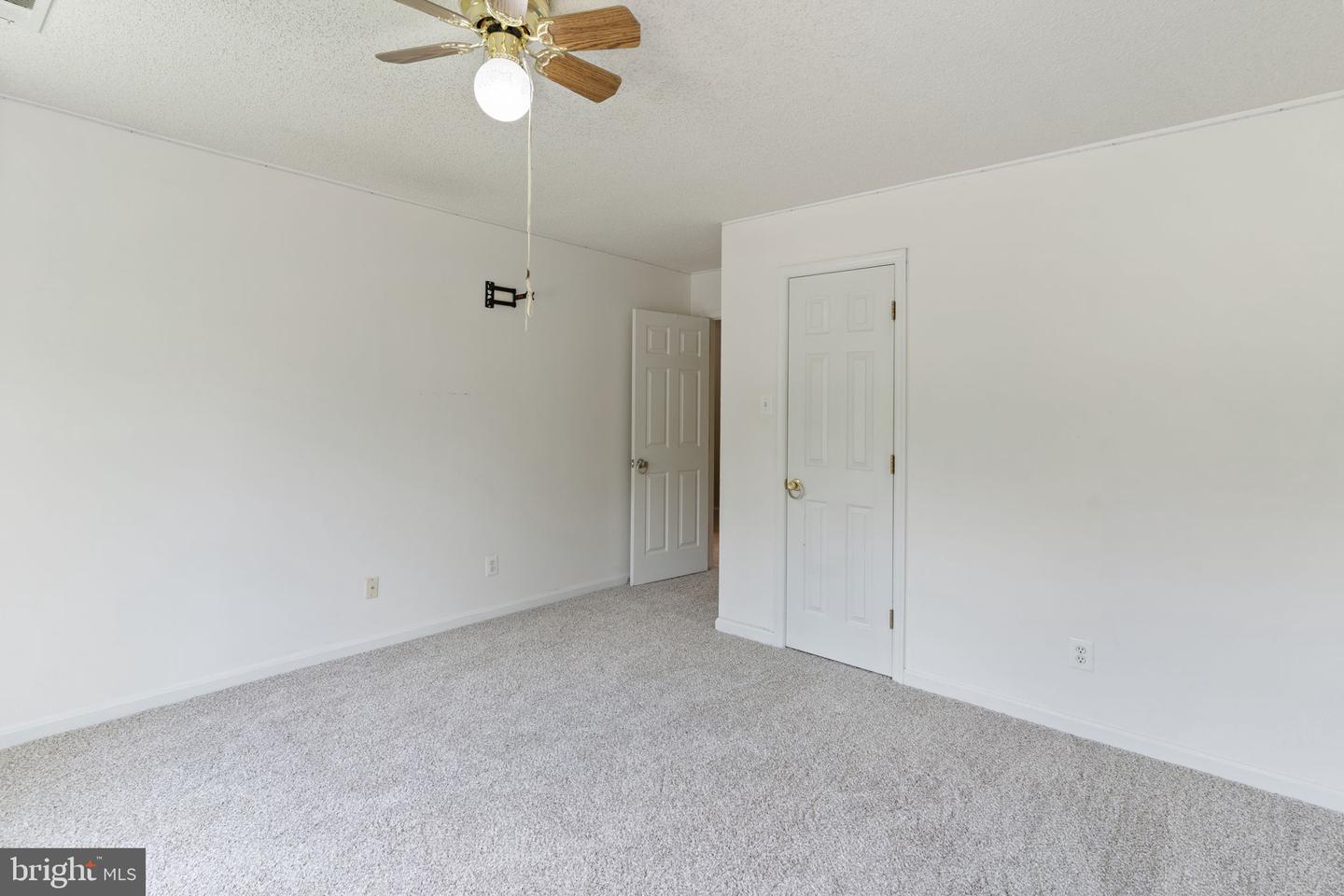 1313 Leicester Dr Property Photo 29