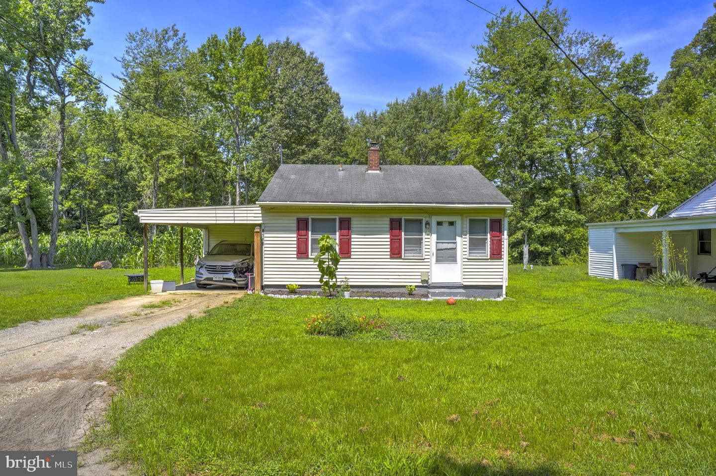 4137 Barrett Pl Property Photo 4