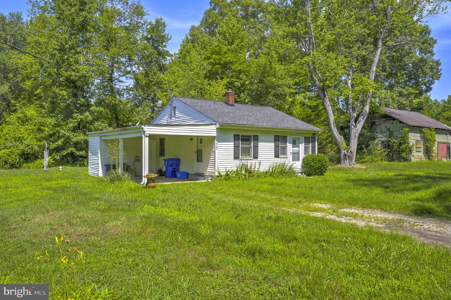4137 Barrett Pl Property Photo 6