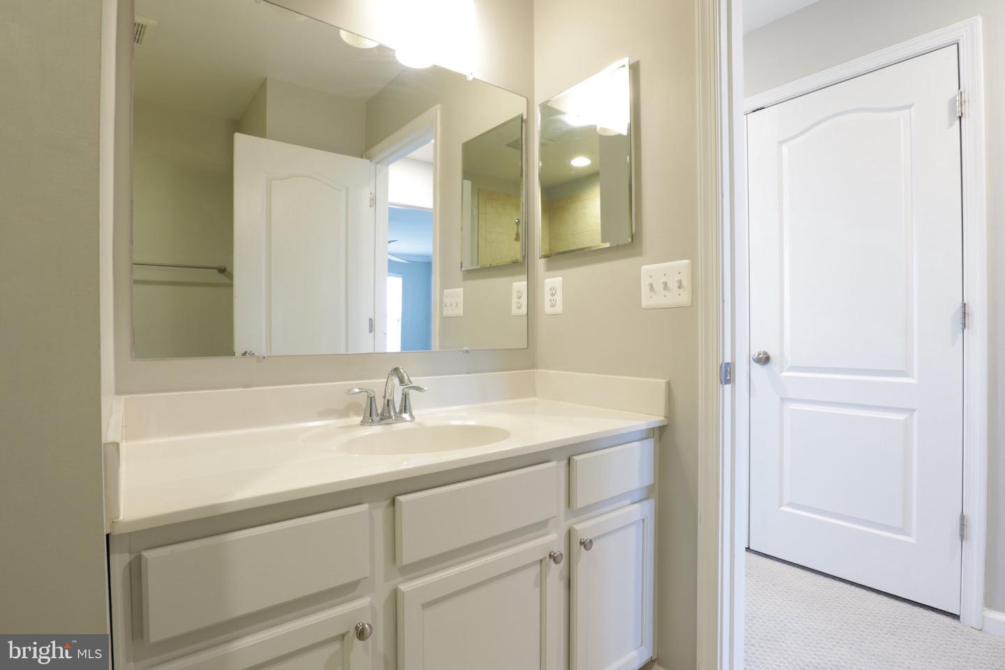 11177 Southport Pl Property Photo 19