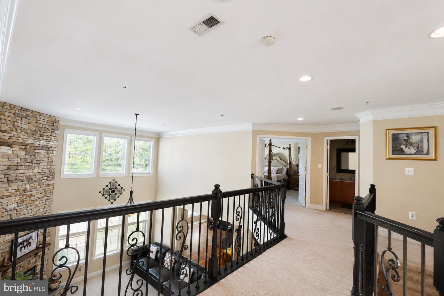 3368 Kilburn Ct Property Photo 18