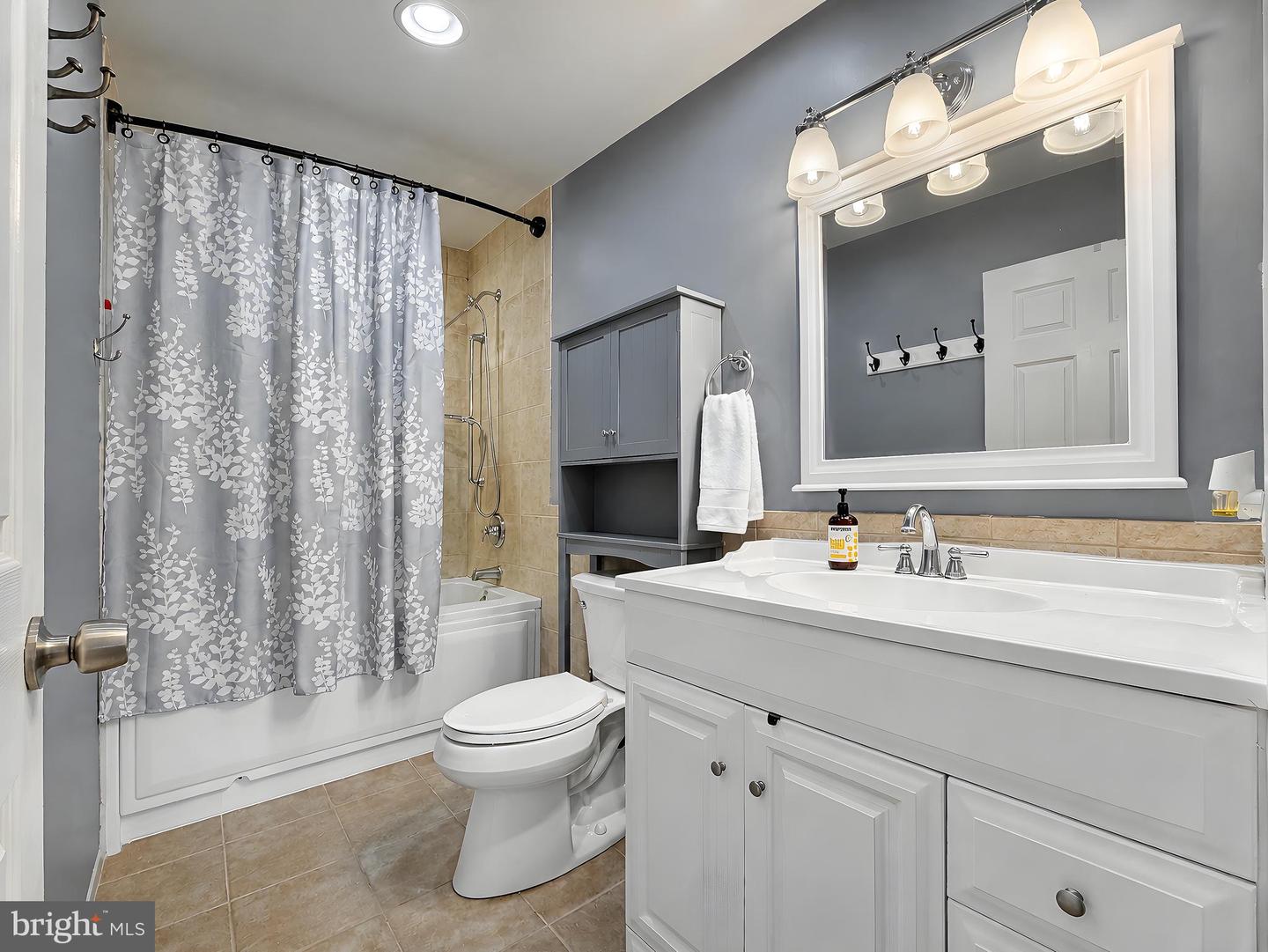 5935 River Rd Property Photo 53