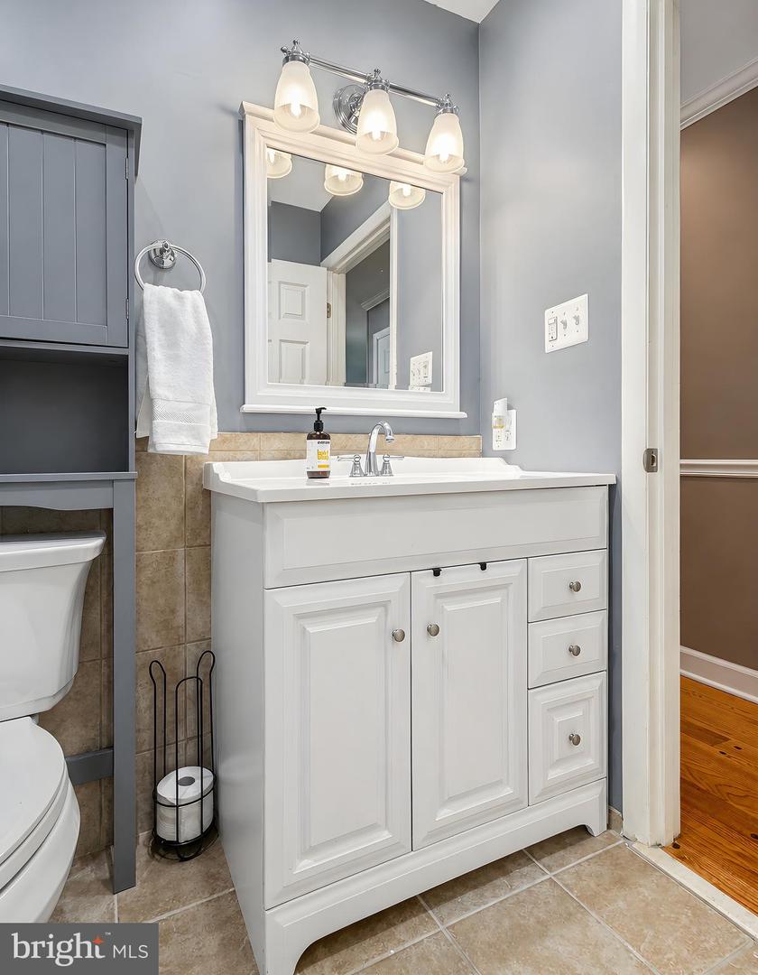 5935 River Rd Property Photo 55
