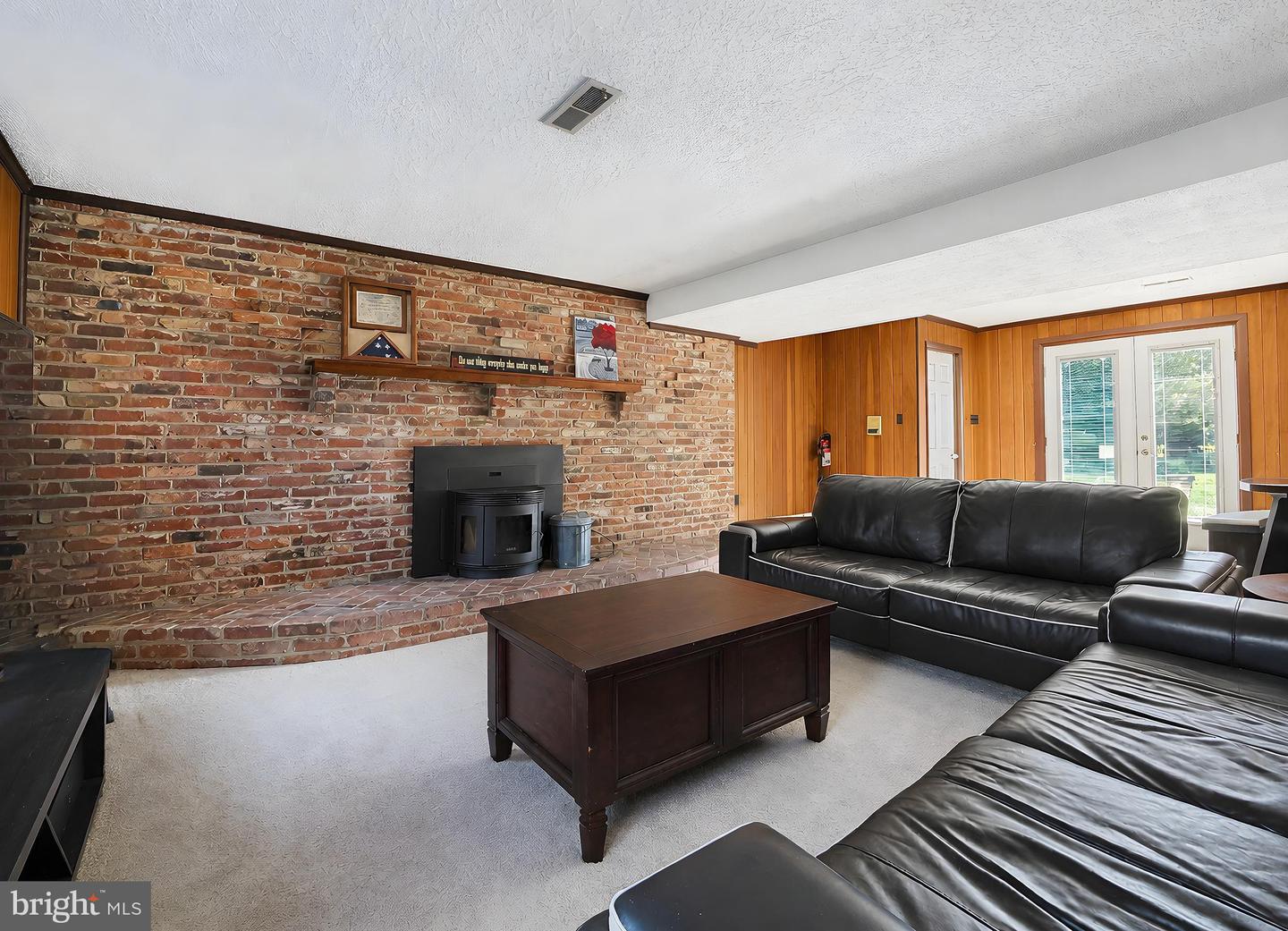 5935 River Rd Property Photo 67