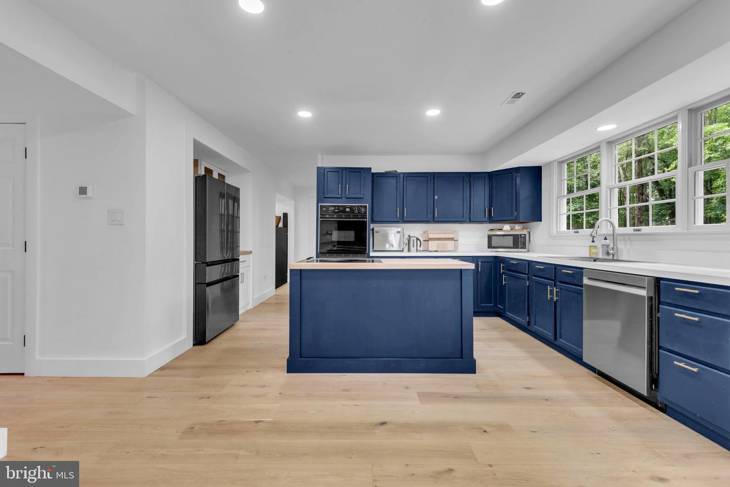 4350 Lady Trisha Ct Property Photo 11