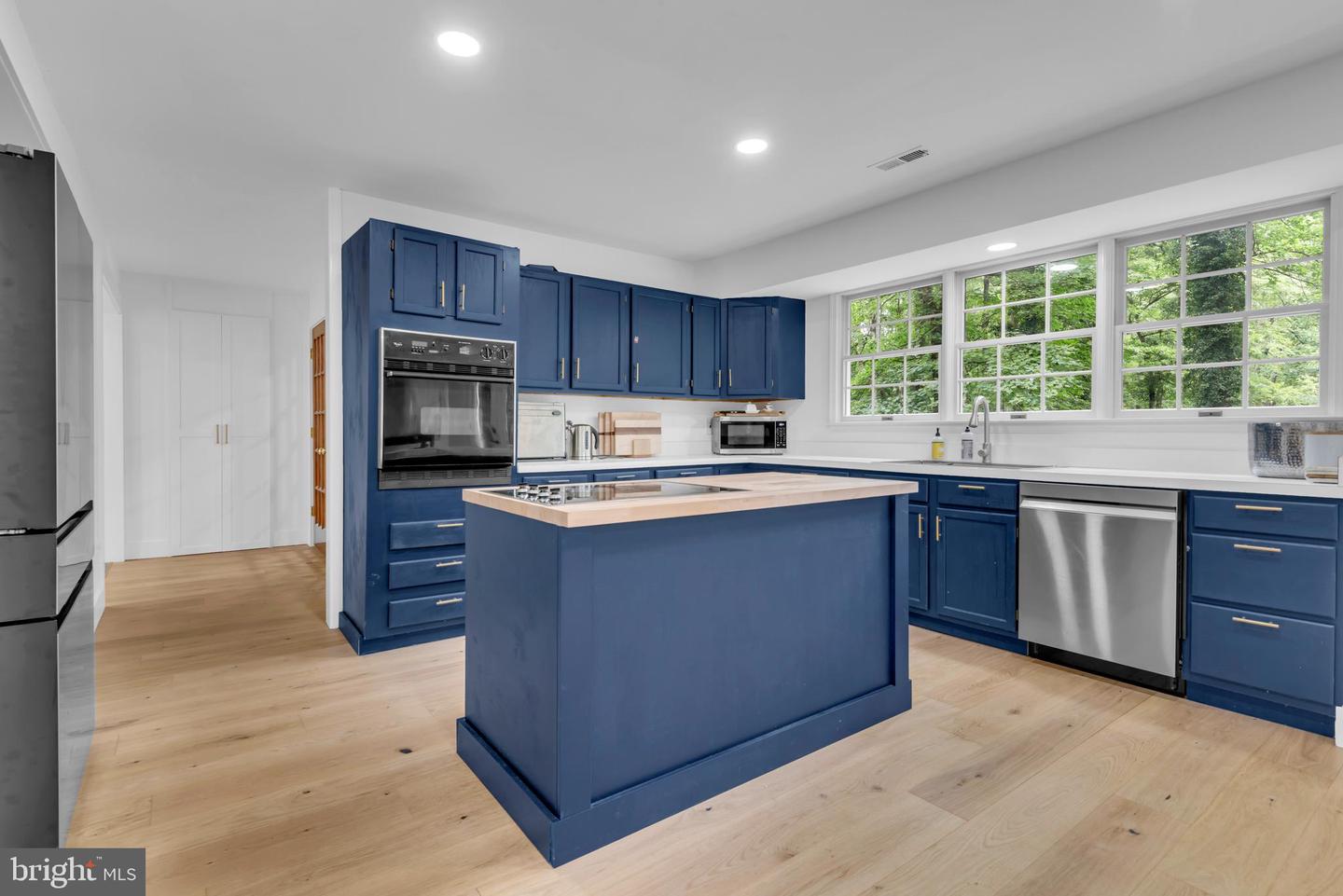 4350 Lady Trisha Ct Property Photo 14
