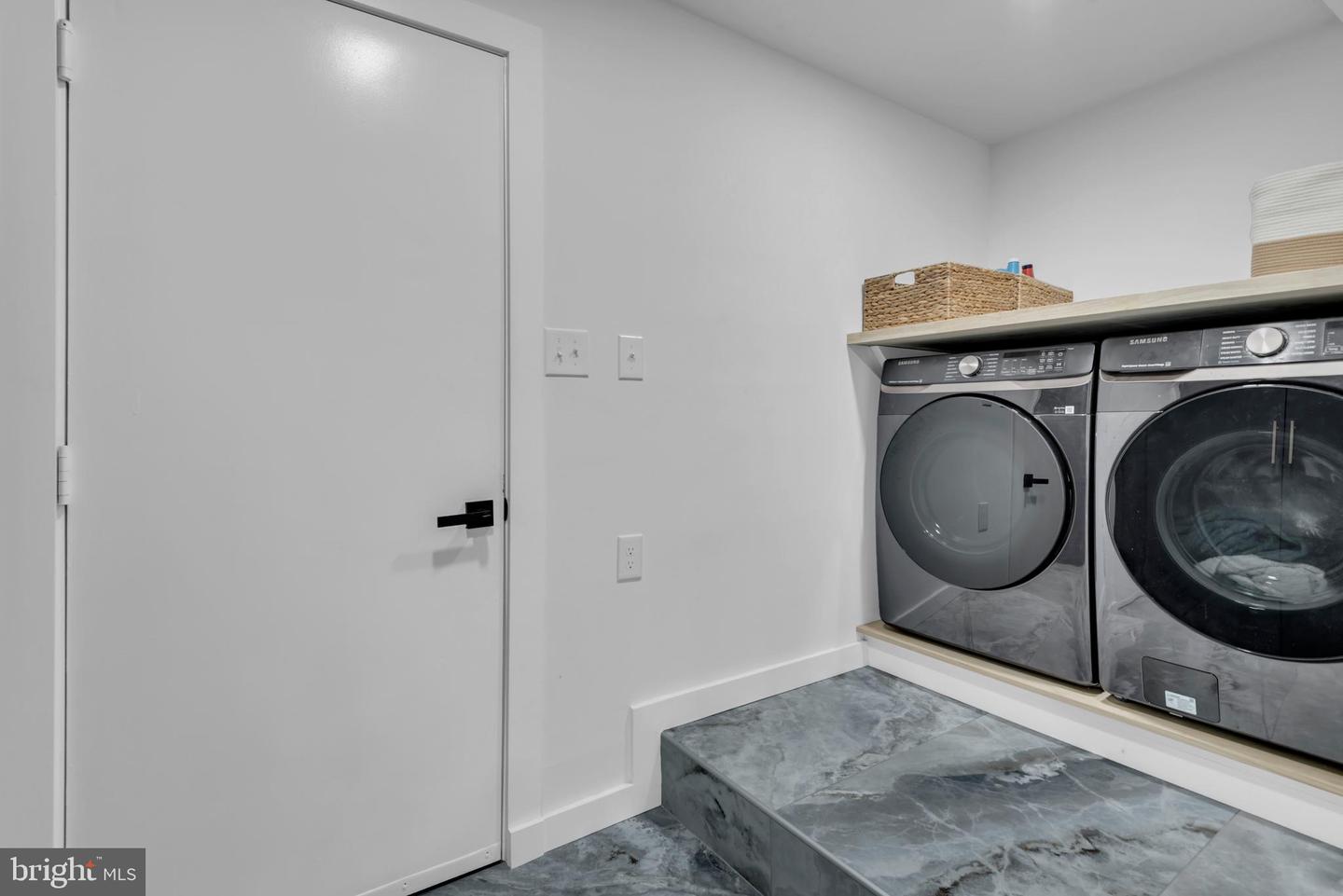 4350 Lady Trisha Ct Property Photo 23