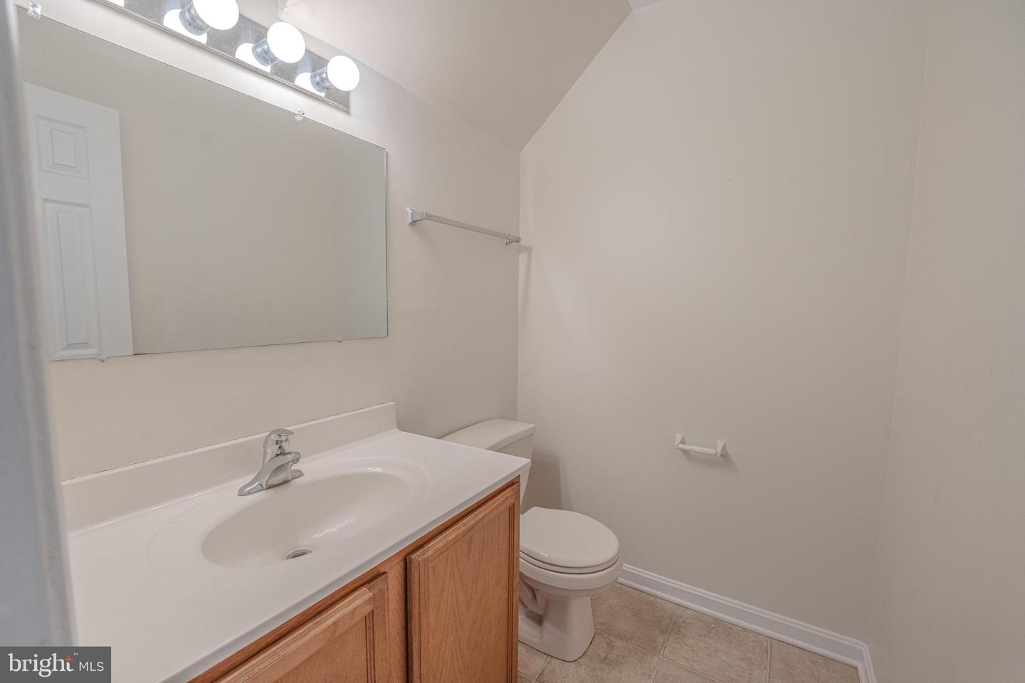 2607 Enterprise Pl Property Photo 6