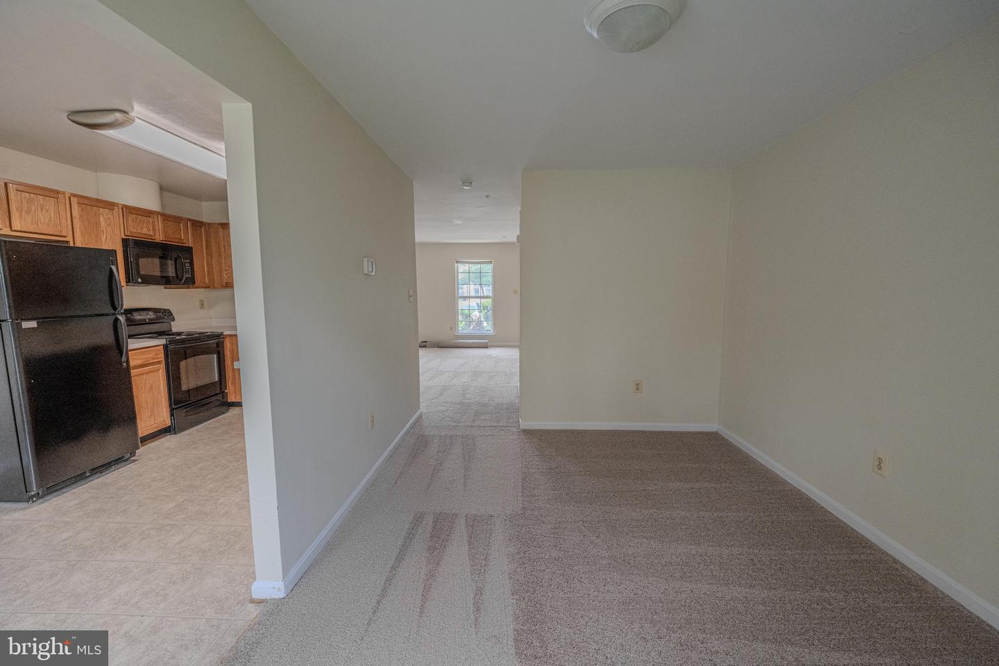 2607 Enterprise Pl Property Photo 7