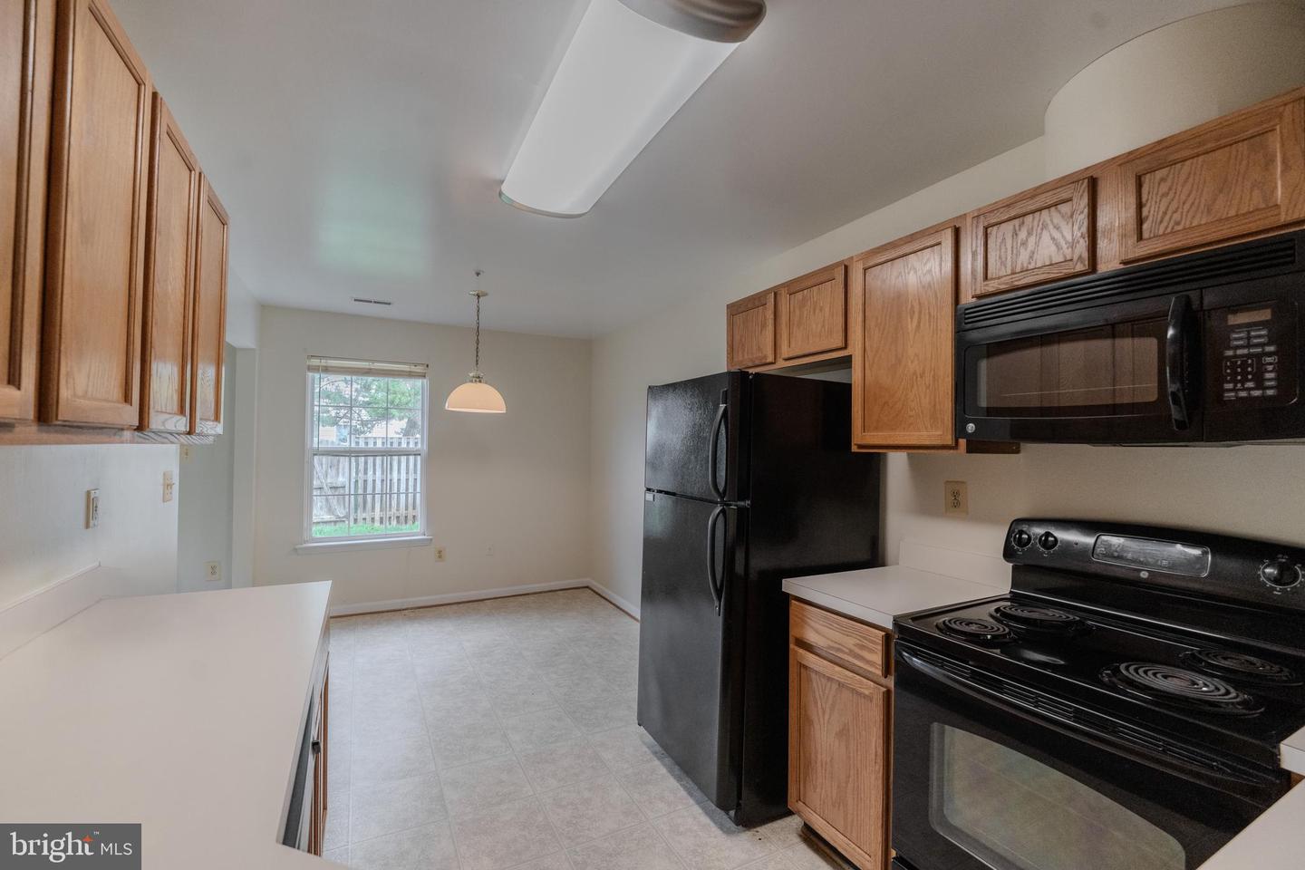 2607 Enterprise Pl Property Photo 9