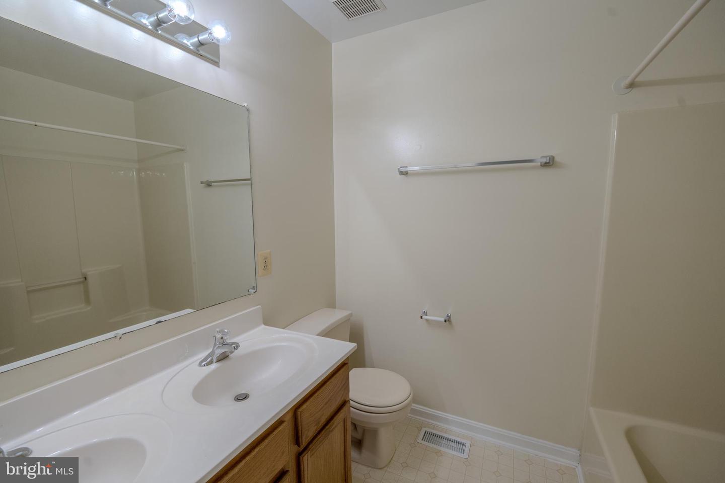 2607 Enterprise Pl Property Photo 15