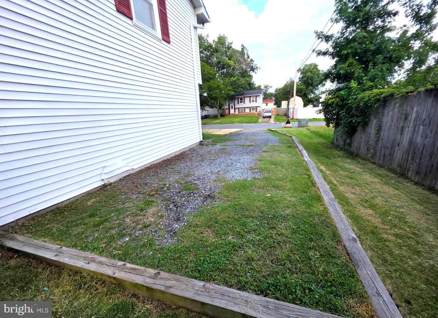 910 Mciver Dr Property Photo 14