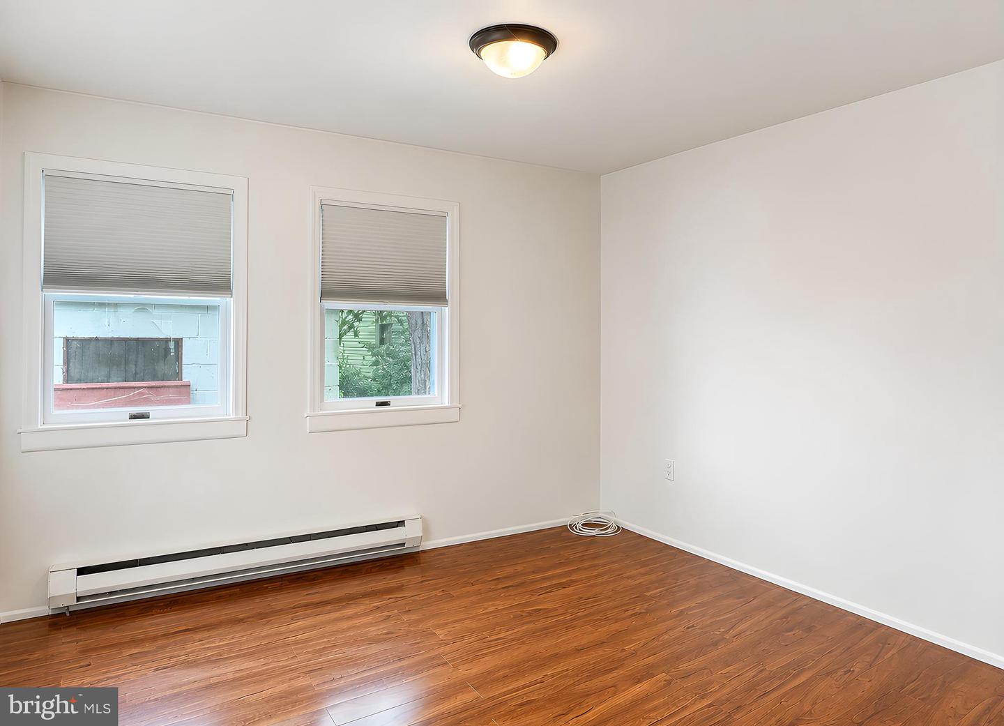 25 Elder Pl #25 Property Photo 13