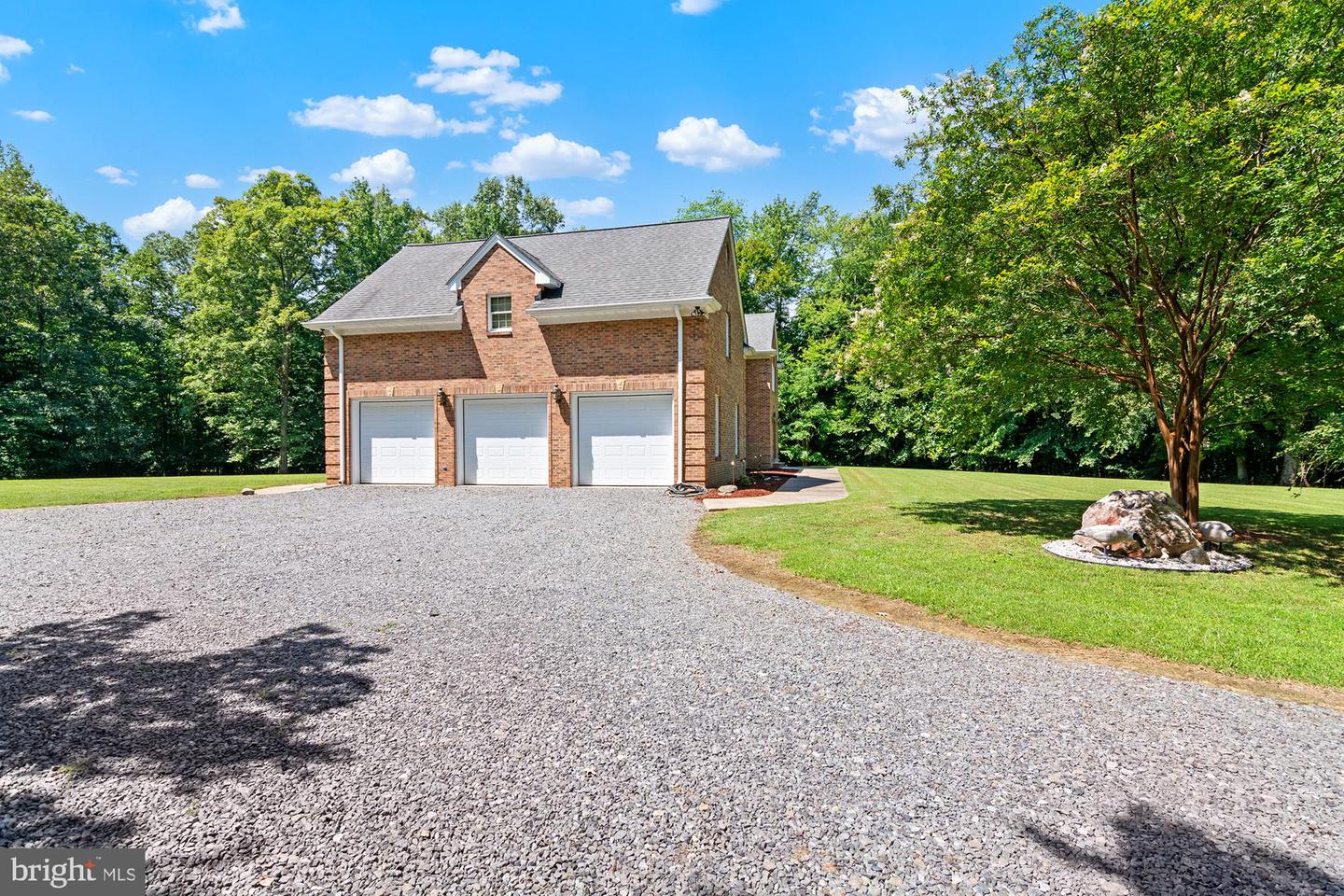 13745 Edelen Dr Property Photo 8