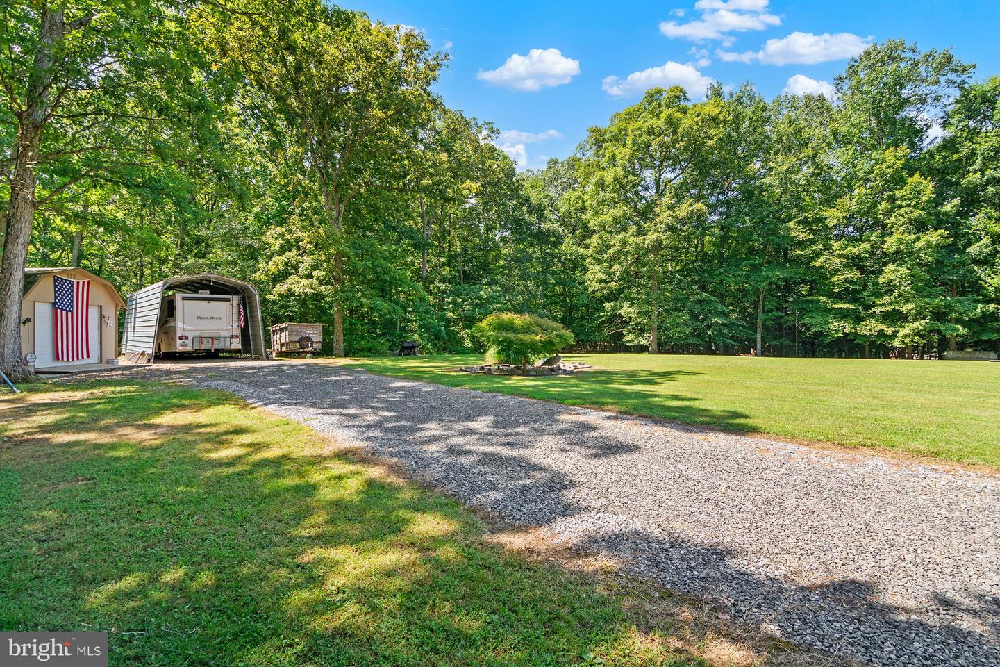 13745 Edelen Dr Property Photo 12