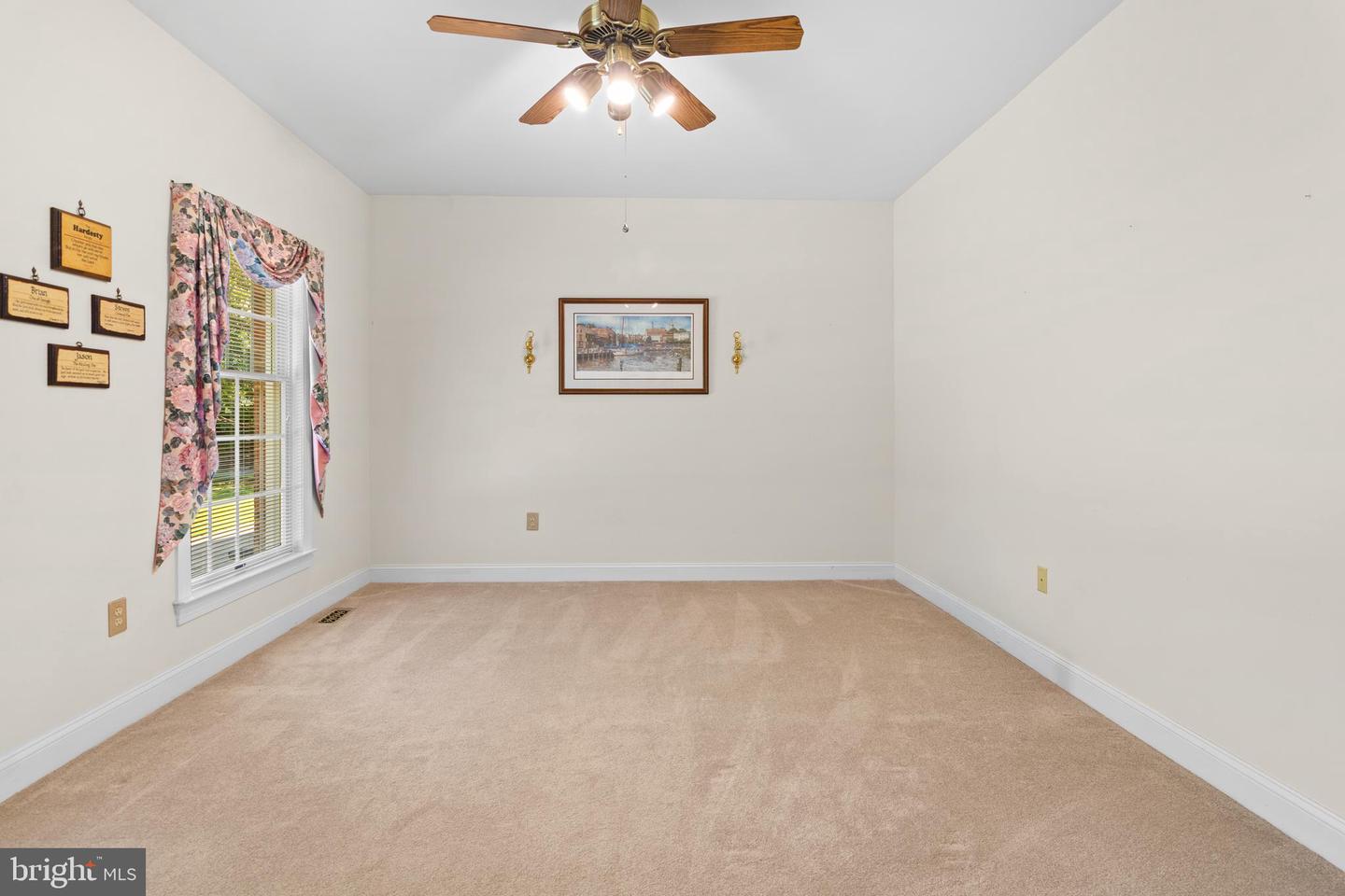 13745 Edelen Dr Property Photo 27