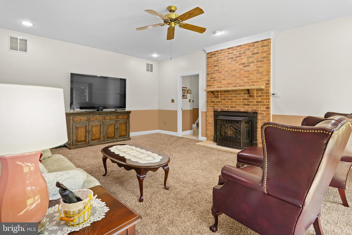 13745 Edelen Dr Property Photo 45