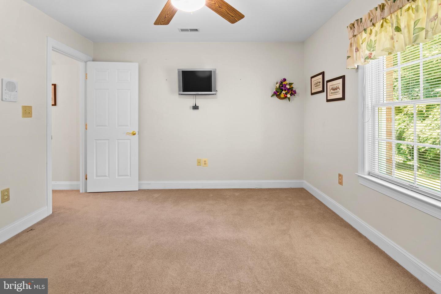 13745 Edelen Dr Property Photo 49
