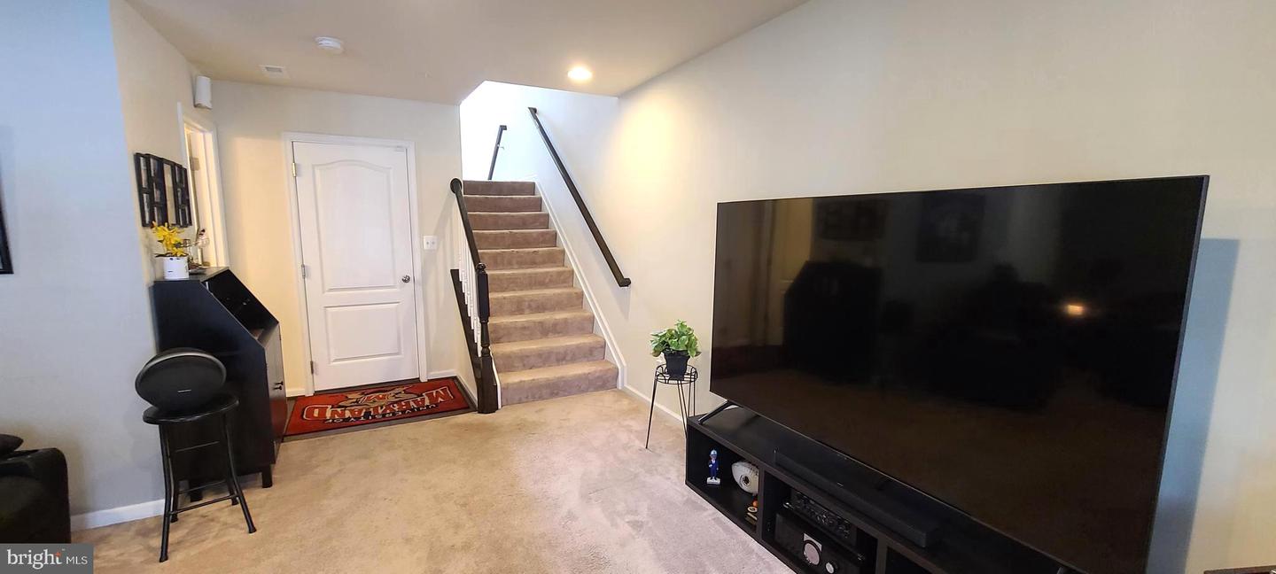11121 Southport Pl Property Photo 5