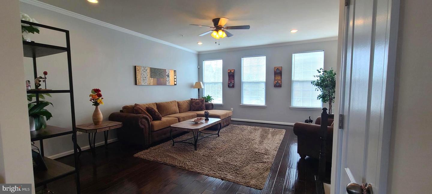 11121 Southport Pl Property Photo 24