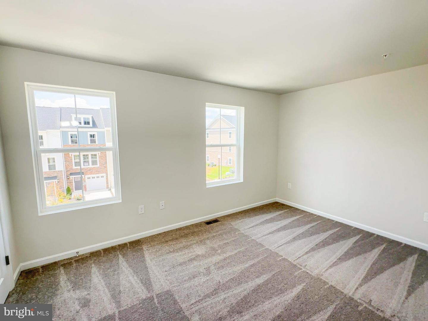 5550 Marksburg Pl Property Photo 18