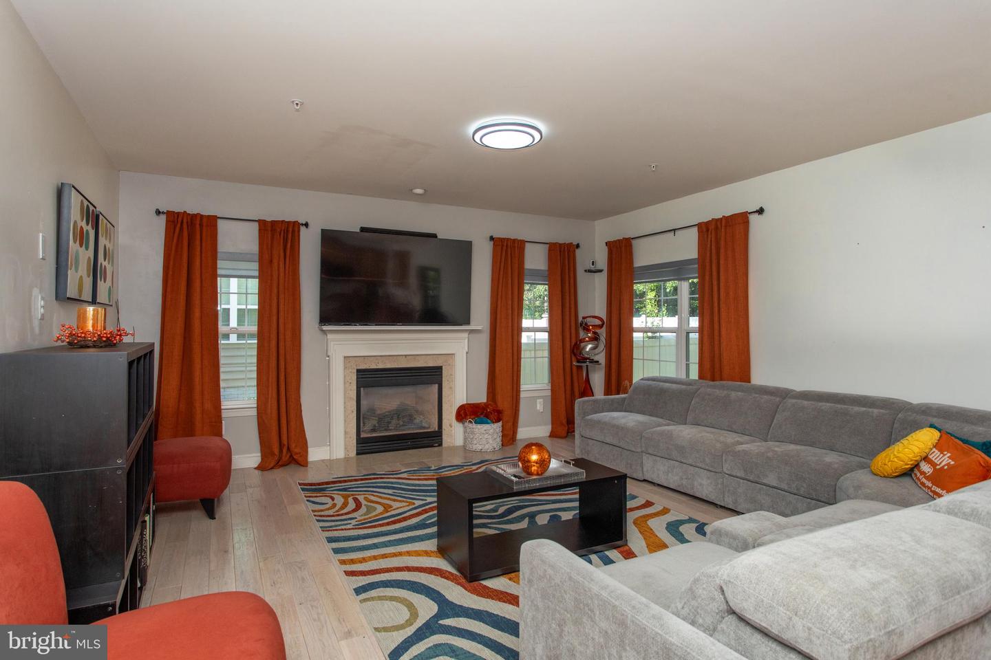 9551 Pep Rally Ln Property Photo 8