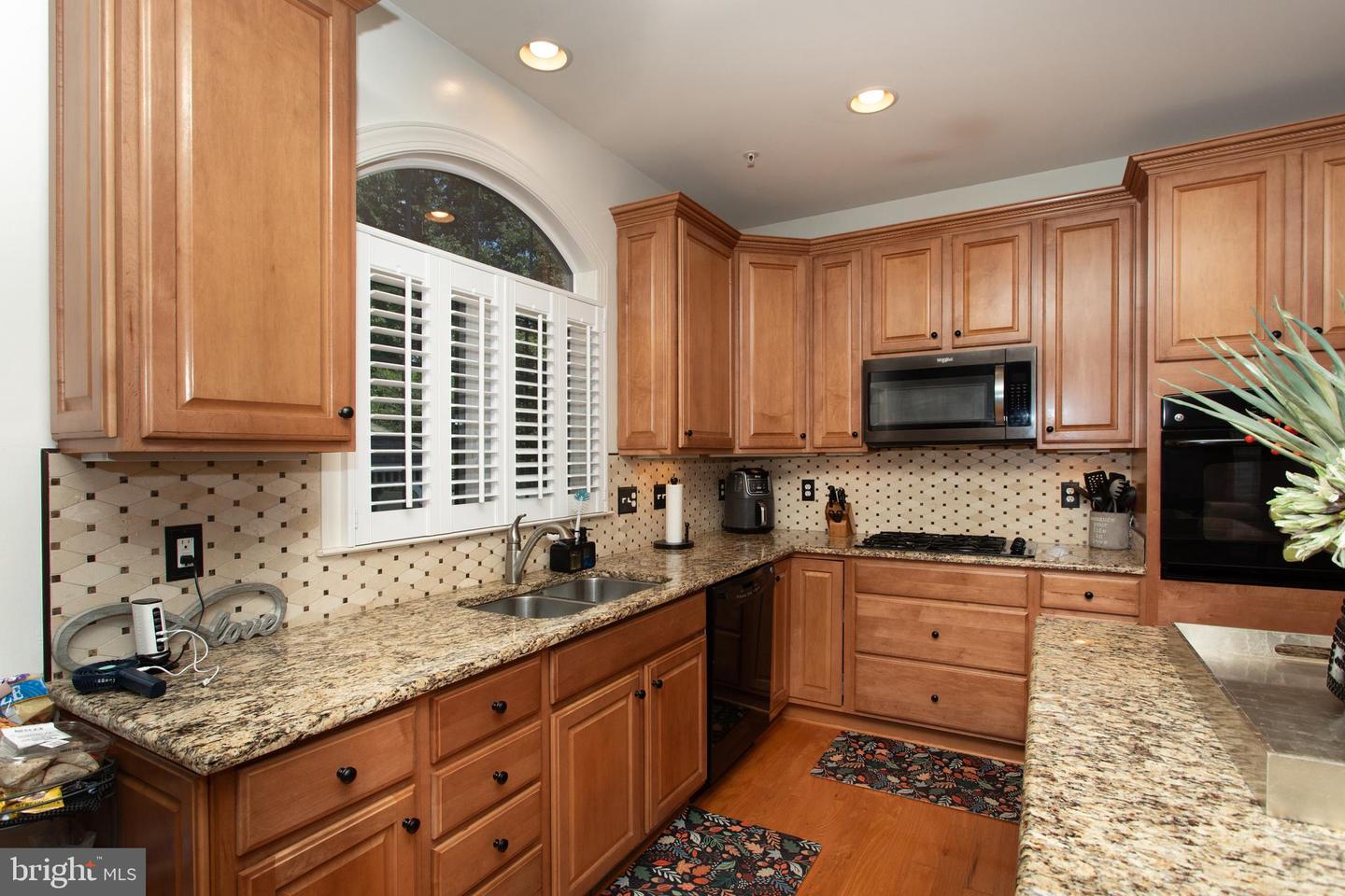 9551 Pep Rally Ln Property Photo 14