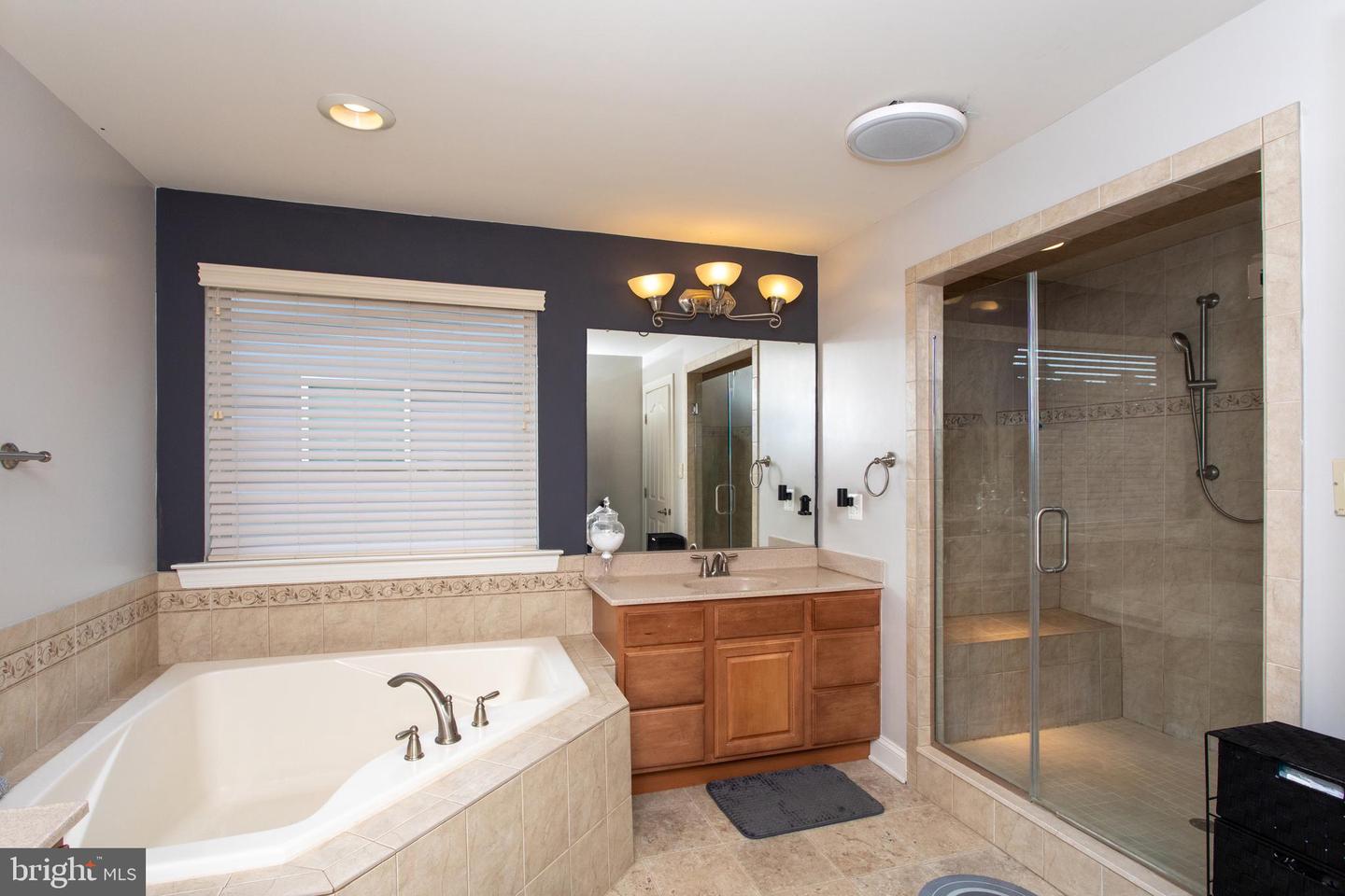 9551 Pep Rally Ln Property Photo 28