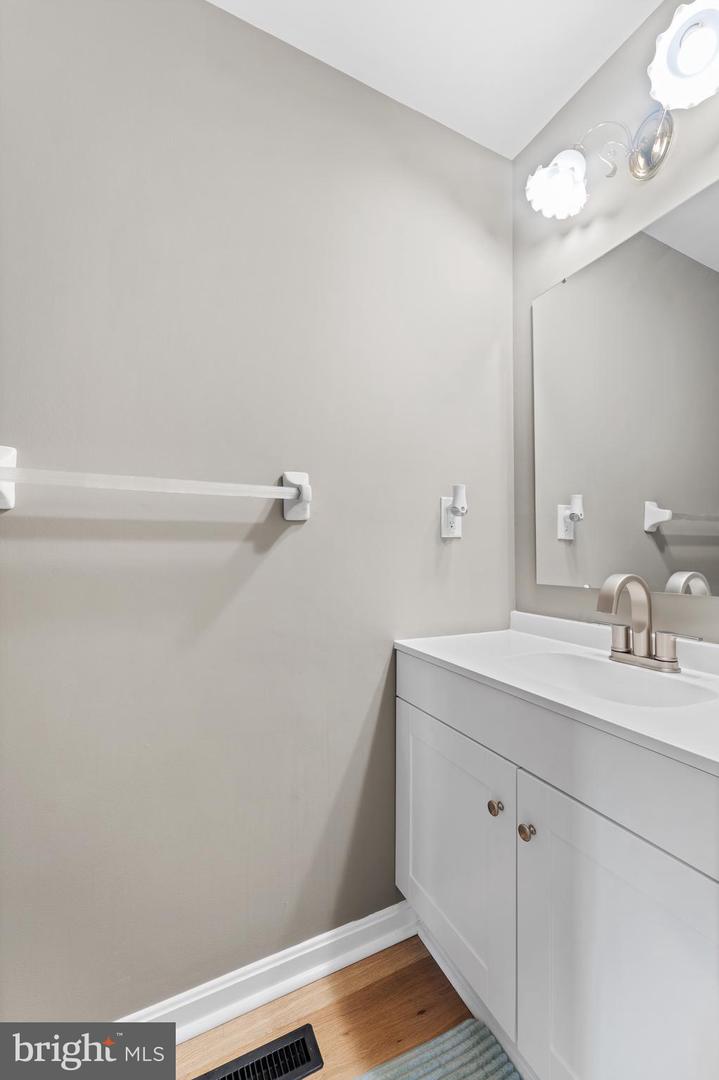 5705 Night Sergeant Ct Property Photo 24