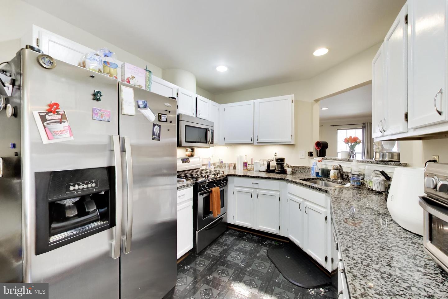 2357 Hazelwood Ct Property Photo 12