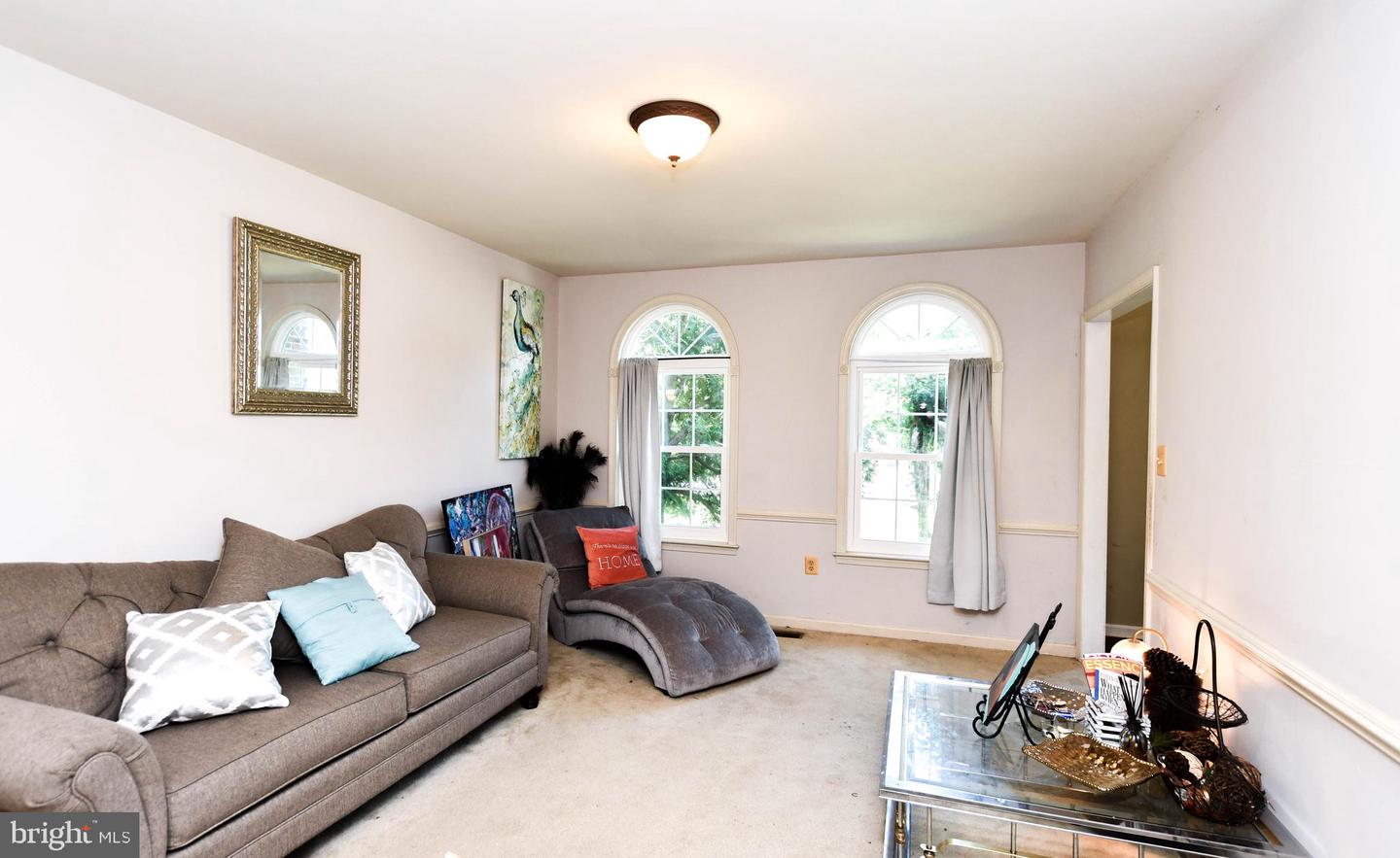2406 Berry Thicket Ct Property Photo 5