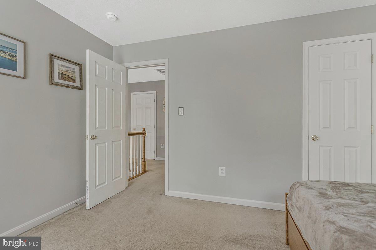 11280 Lord Baltimore Dr Property Photo 34
