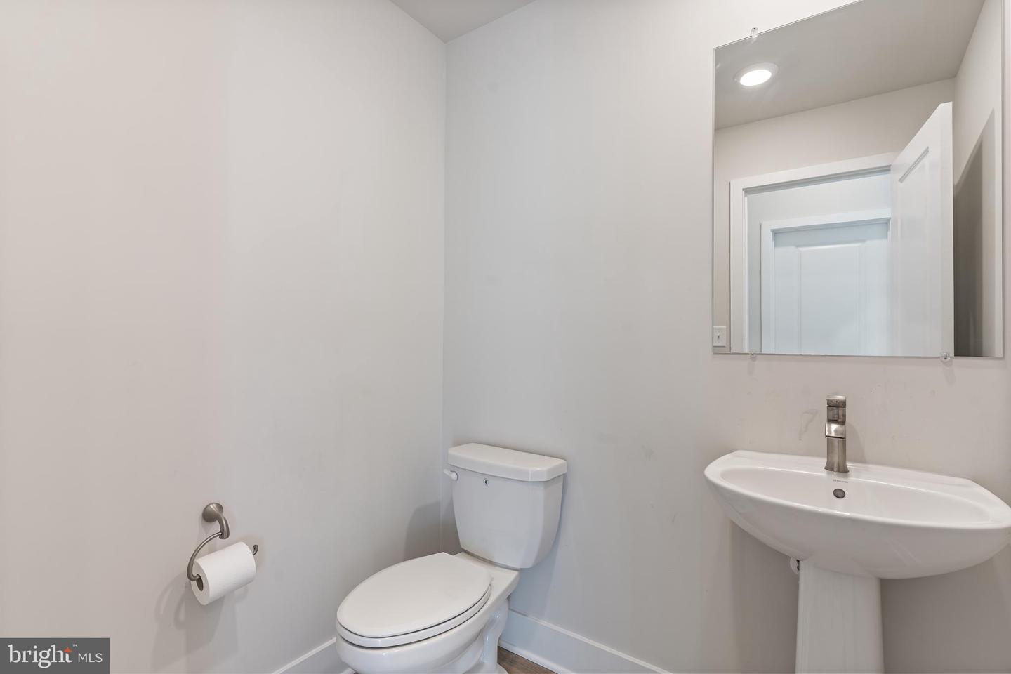 4133 Skipton Pl Property Photo 23